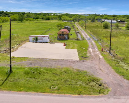 15457 State Highway 205, Terrell