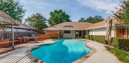 1505 Meadow Glen St, Richardson