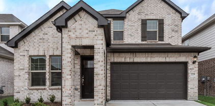 2229 Cliff Springs Dr, Forney