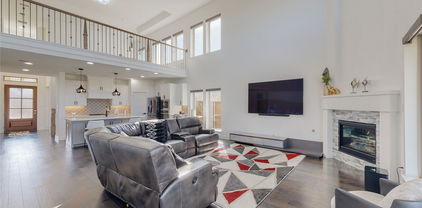 1205 Rushcroft Way, Forney