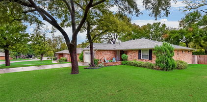 8539 Bretshire Dr, Dallas