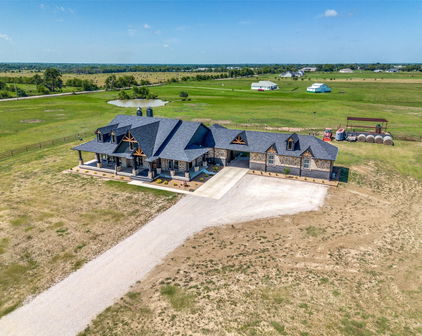 1010 Vz County Road 3415, Wills Point