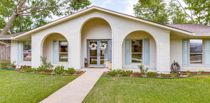 1519 Richland Dr, Richardson