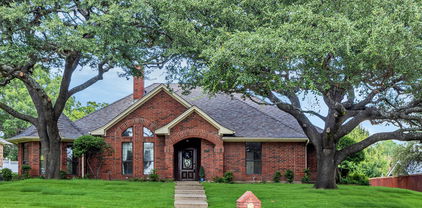 1675 Shores Blvd, Rockwall