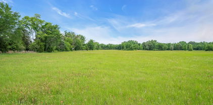 000 County Road 4106, Canton