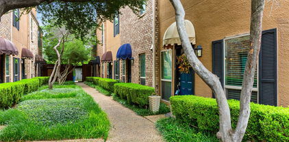 4015 Holland Ave Unit 110, Dallas