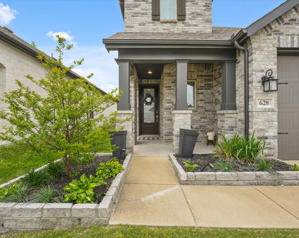 628 Claverton Ln, Forney