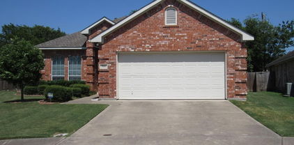 504 Marshall Ct, Irving