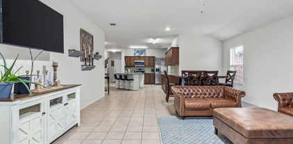 2260 Torch Lake Dr, Forney