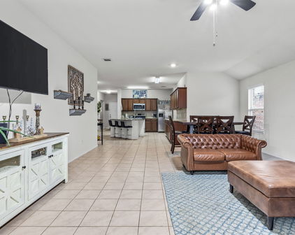 2260 Torch Lake Dr, Forney