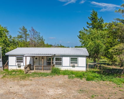7885 Reata Rd, Quinlan