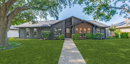 814 Hillsdale Dr, Richardson