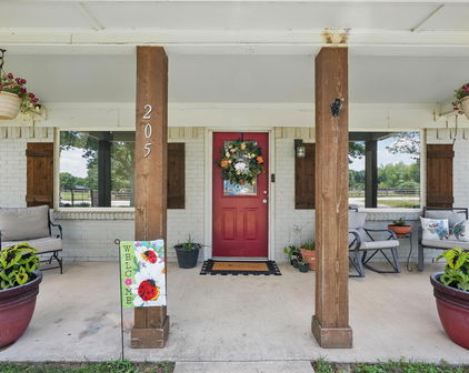 205 Davis Rd, Combine