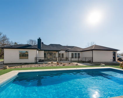 651 Vz County Road 3204, Wills Point
