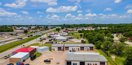 2000 Front St Unit 2000, Kaufman