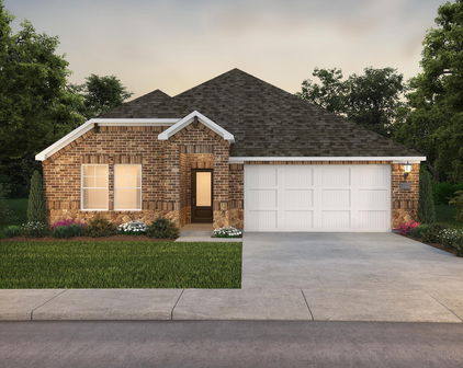 1367 Los Olmos Ln, Crandall