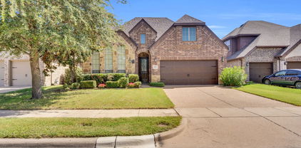 1008 Wedgewood Dr, Forney