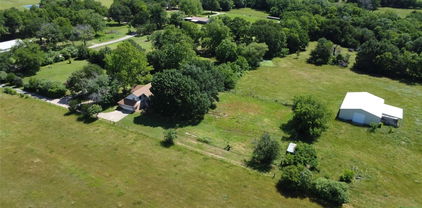 741 Vz County Road 3403, Wills Point