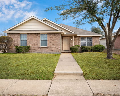 3884 Pinebluff Ln, Rockwall