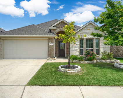 5604 Durst Ln, Forney