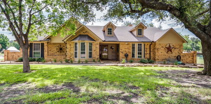 16287 Stanley Ct, Forney
