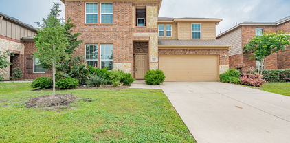 1211 Templin Ave, Forney