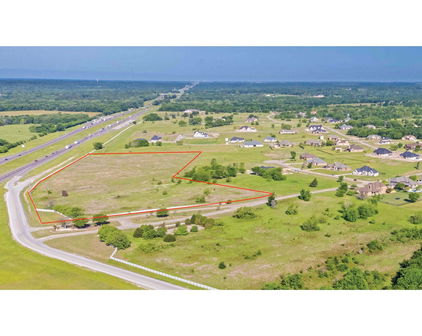 1011A Shadow Lakes Dr, Wills Point