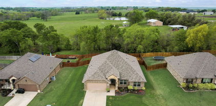 145 Fieldview Dr, Crandall