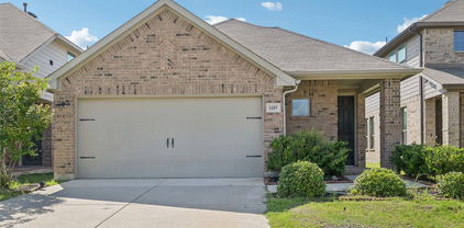 1685 Timpson Dr, Forney