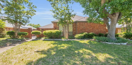 10211 Shadow Way, Dallas