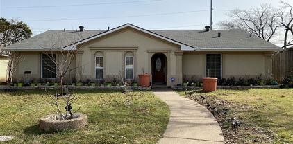 1608 University Dr, Richardson