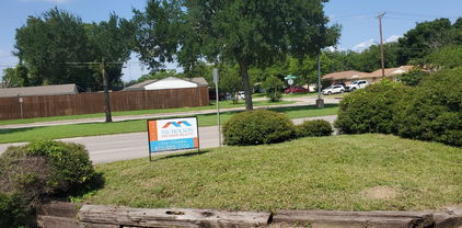 4861 Gus Thomasson Rd, Mesquite