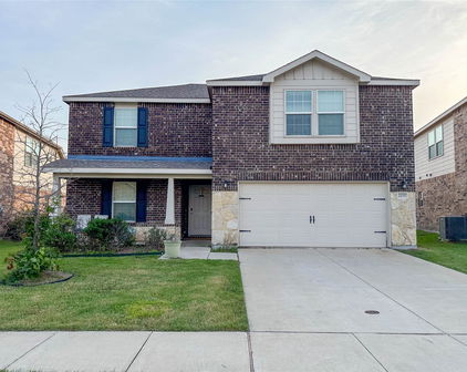 2237 Heaton St, Forney