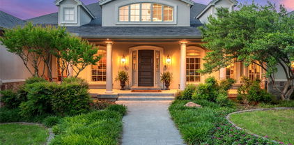 303 Steeplechase Dr, Irving