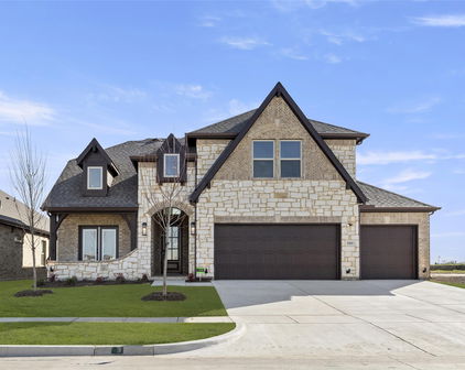 1505 Robinson Rd, Forney