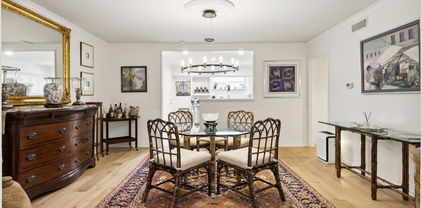6227 Bandera Ave Unit D, Dallas