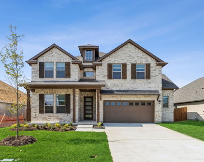 1105 Alaska, Forney