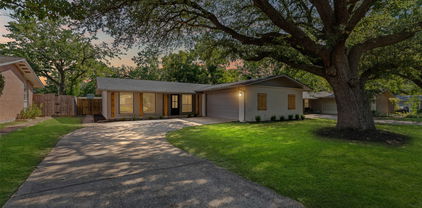 911 Wisteria Way, Richardson