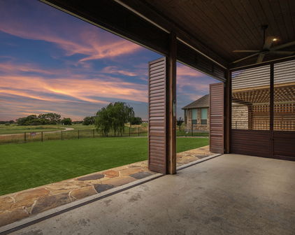 2438 Berry Ct, Heath