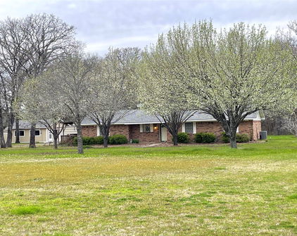 1452 Deer Ln, Quinlan