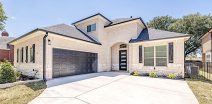 2902 Bluffview Dr, Garland