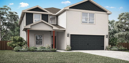 102 Southgate Dr, Terrell