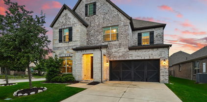 618 Race Dr, Heath