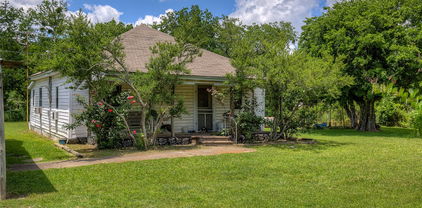 13961 County Road 236, Terrell