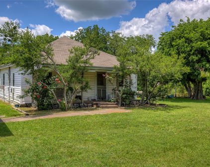 13961 County Road 236, Terrell