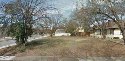 5203 Victor St, Dallas