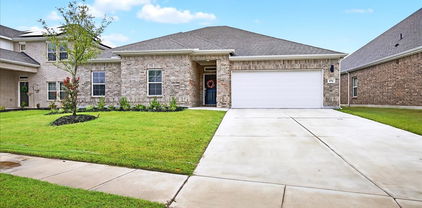 656 Cari Ln, Forney