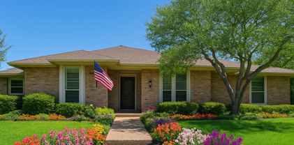 2219 Timberwood, Carrollton