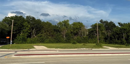 205 Fm 148, Terrell