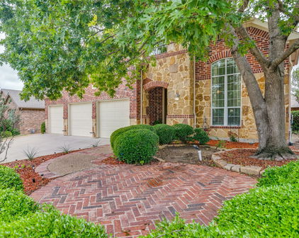 105 Cassandra Dr, Forney